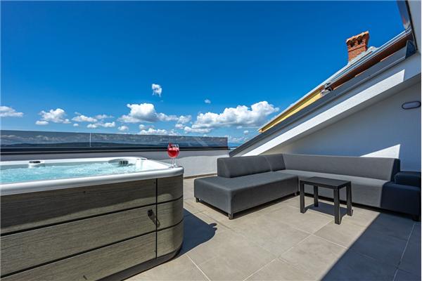 House K1, for 8 persons