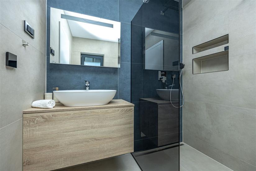 House K1, for 8 persons