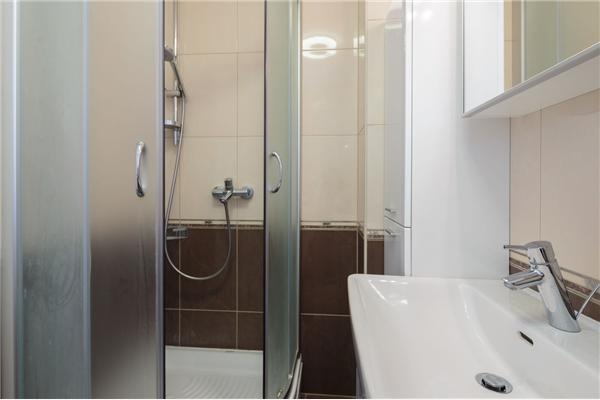 House K1, for 8 persons