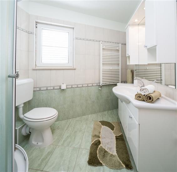 House K1, for 8 persons