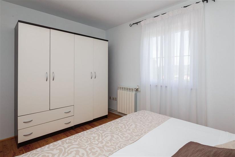 House K1, for 8 persons