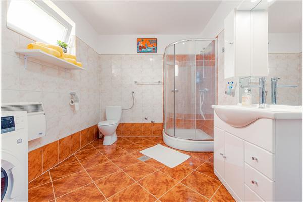 House K1, for 9 persons