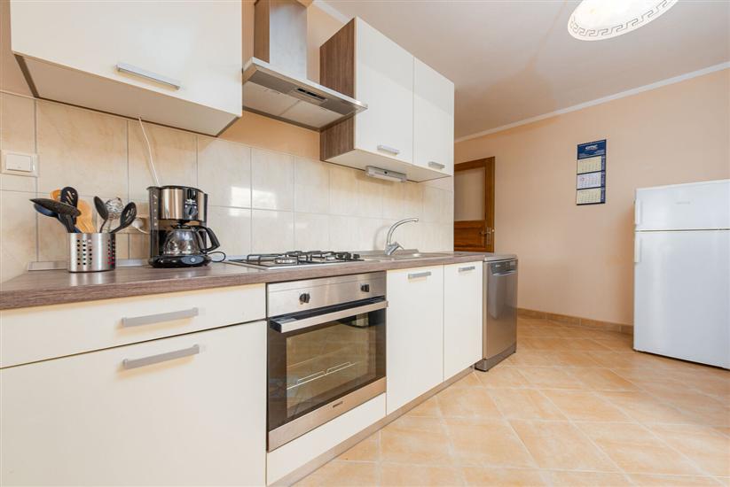 House K1, for 9 persons