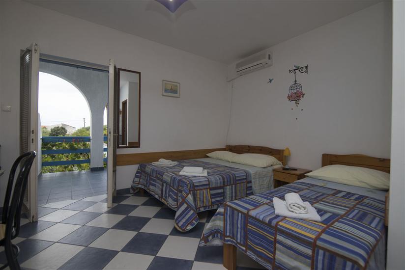 Apartment A1, for 3 persons