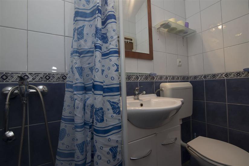 Apartment A4, for 4 persons