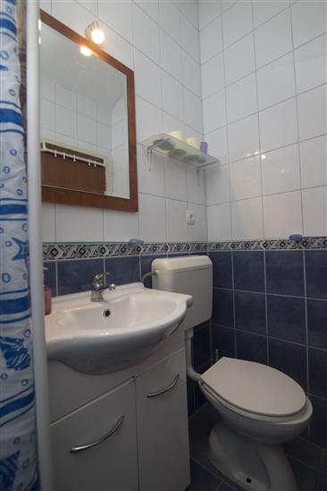 Apartment A4, for 4 persons