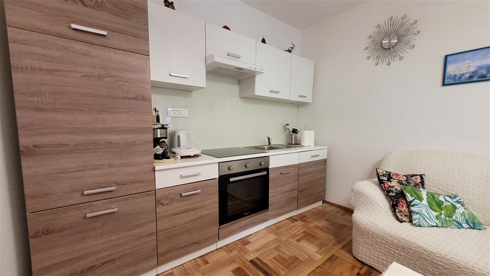 Apartment A1, for 3 persons