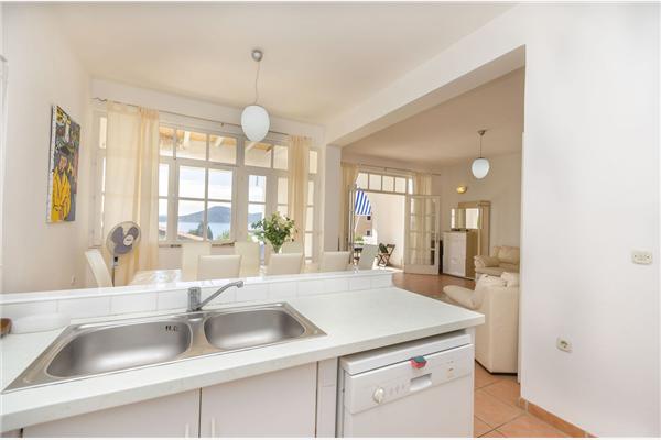 Apartment A3, for 6 persons