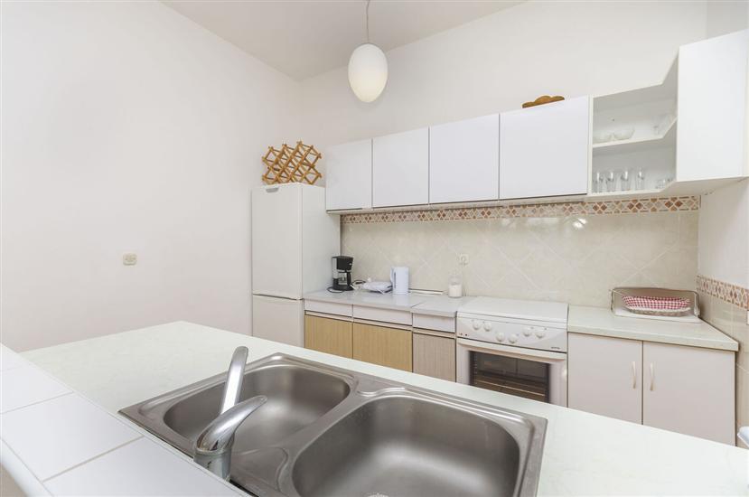 Apartment A3, for 6 persons