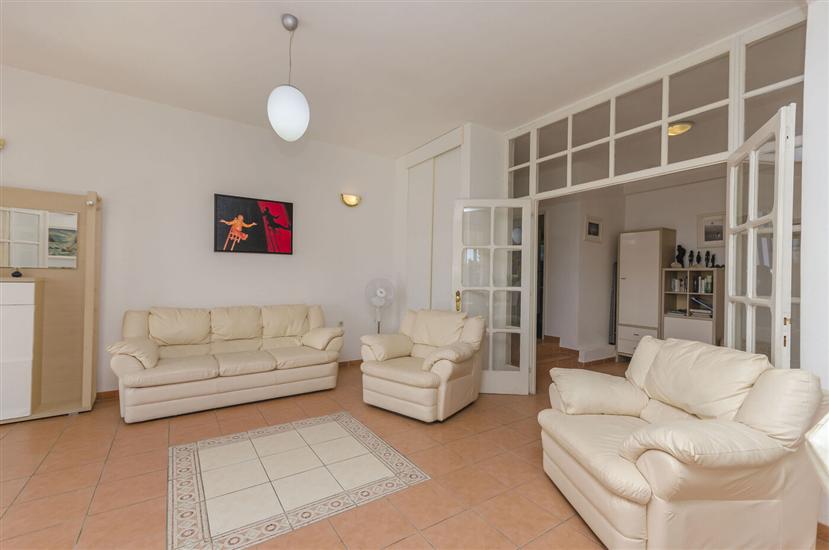 Apartment A3, for 6 persons