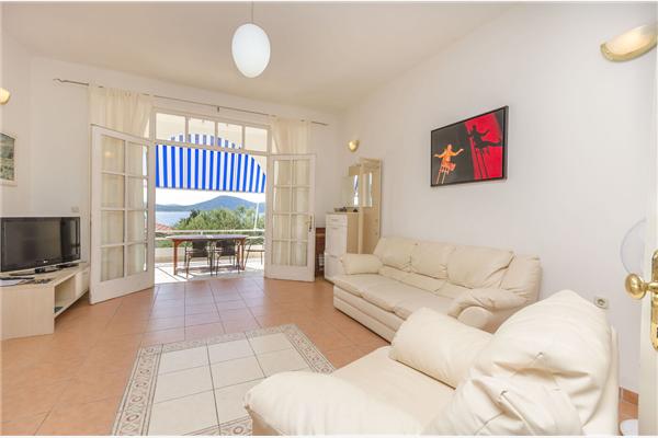 Apartment A3, for 6 persons