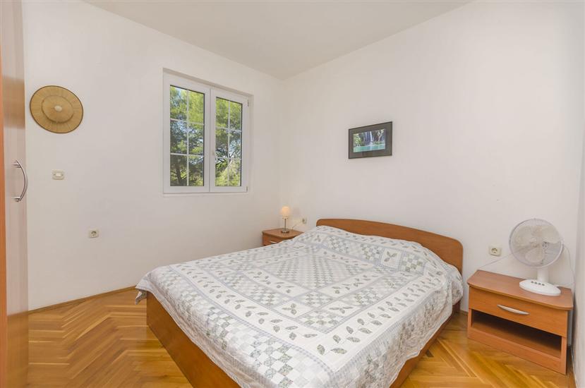 Apartment A3, for 6 persons