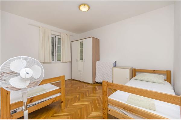 Apartment A3, for 6 persons