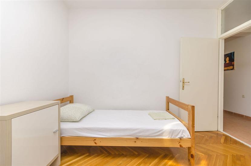 Apartment A3, for 6 persons