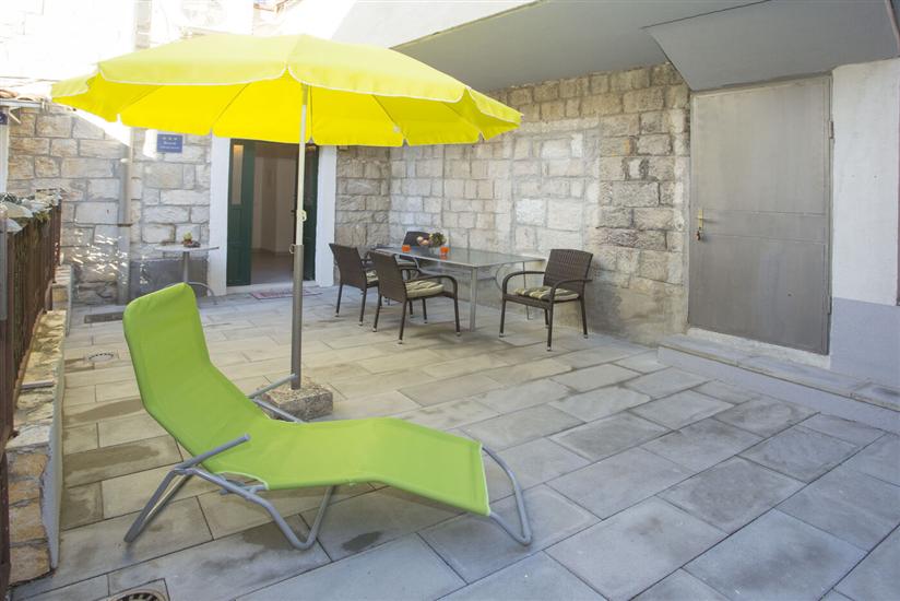 Апартамент Zdrav