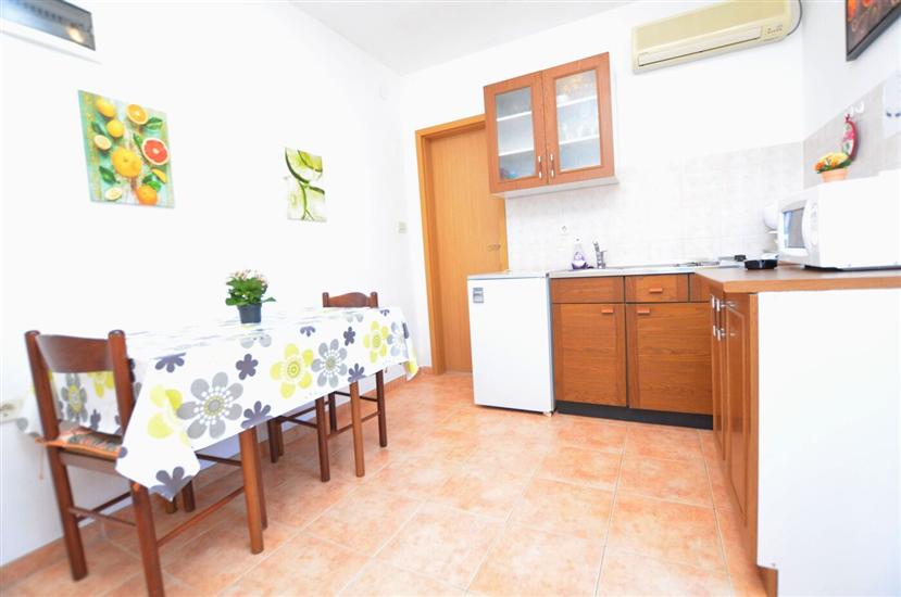 Apartment A1, for 3 persons