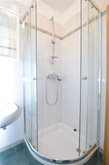 Apartment A2, for 5 persons