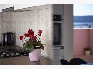 Apartment Split and Trogir riviera,BookTomiFrom 142 €