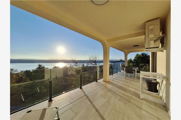 Apartment A3, for 6 persons