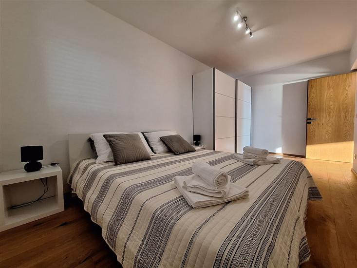 Apartment A3, for 6 persons