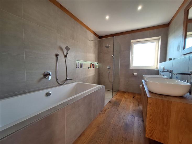 Apartment A3, for 6 persons