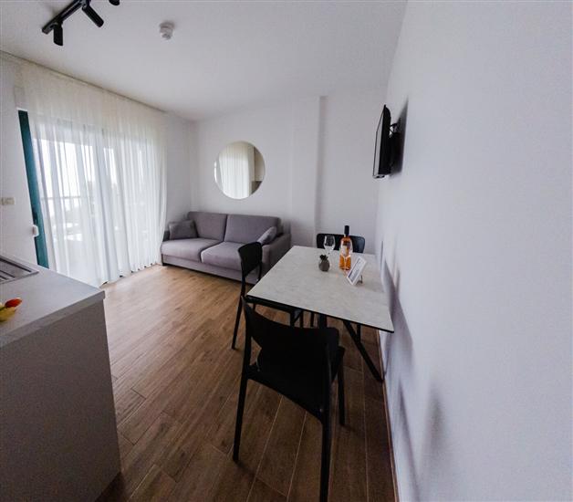 Apartment A7, for 3 persons