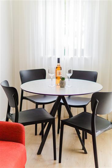 Apartment A8, for 4 persons