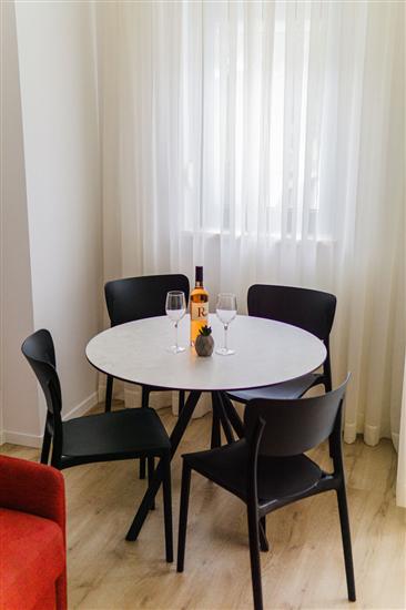Apartment A8, for 4 persons