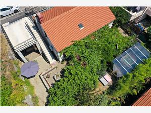 House Ingrid Rijeka, Size 85.00 m2