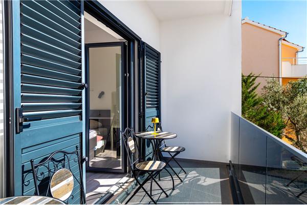 Apartment A1, for 5 persons