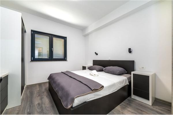 Apartment A1, for 5 persons