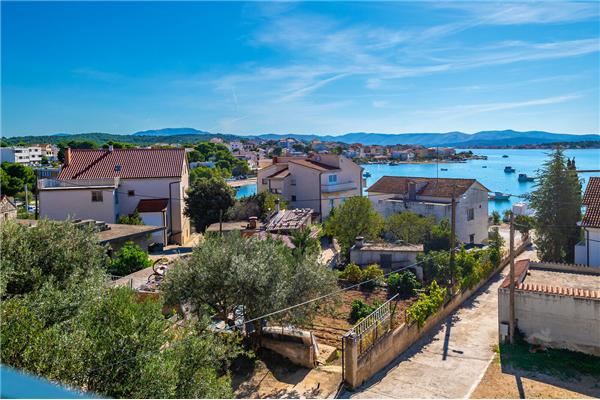 Apartment A2, for 5 persons