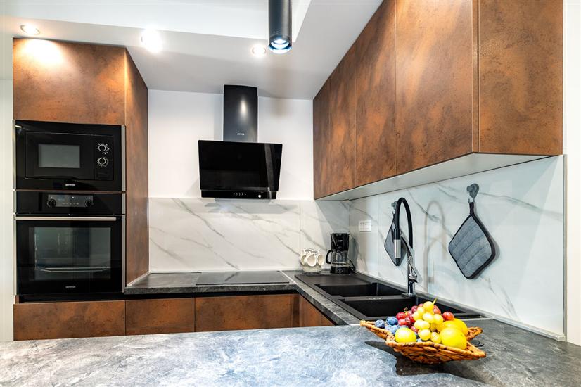 Apartment A2, for 5 persons