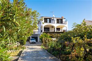 Apartman - Brodarica
