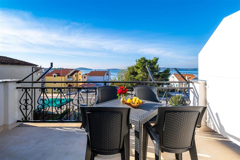 Apartment A1, for 3 persons