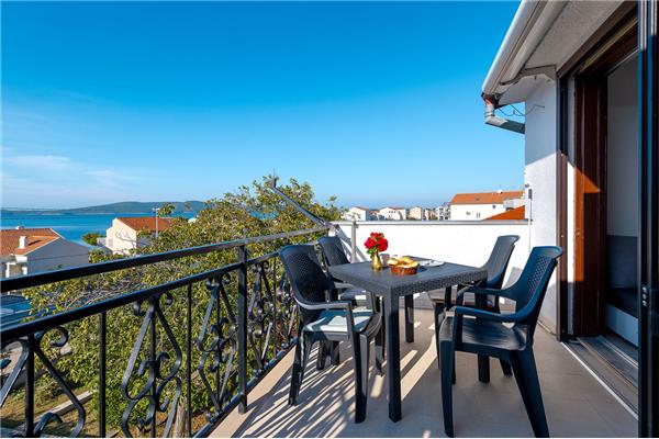 Apartment A2, for 3 persons