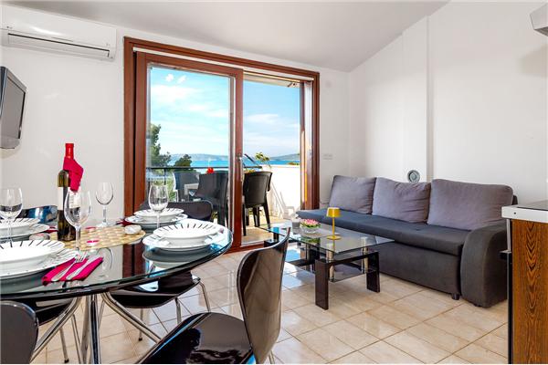 Apartment A2, for 3 persons