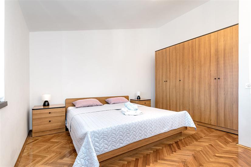 Apartment A2, for 3 persons