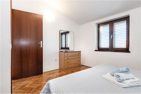 Apartment A2, for 3 persons