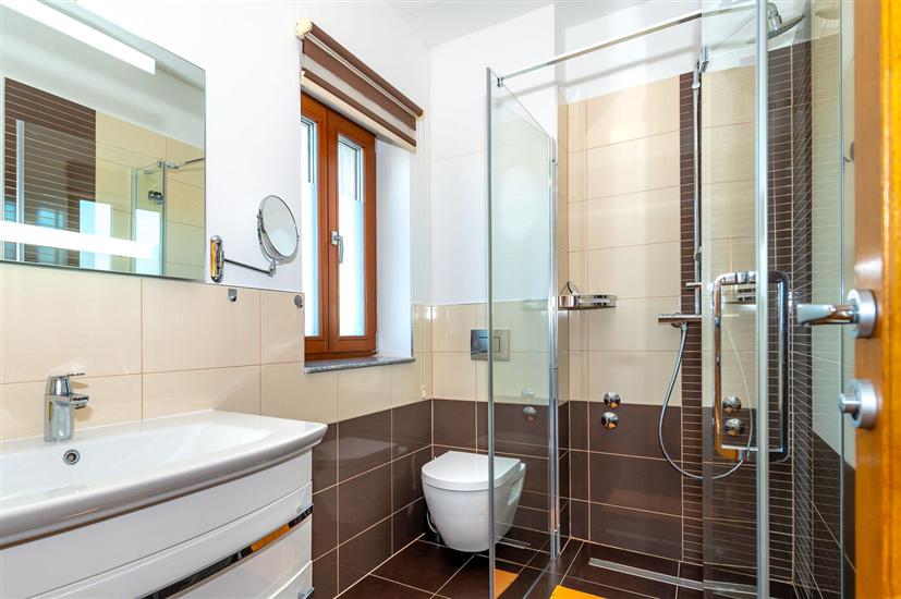 House K1, for 8 persons