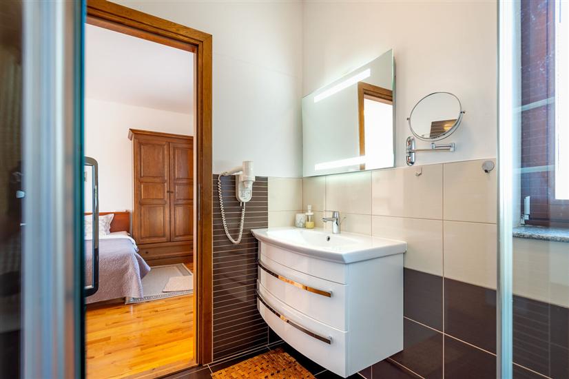 House K1, for 8 persons