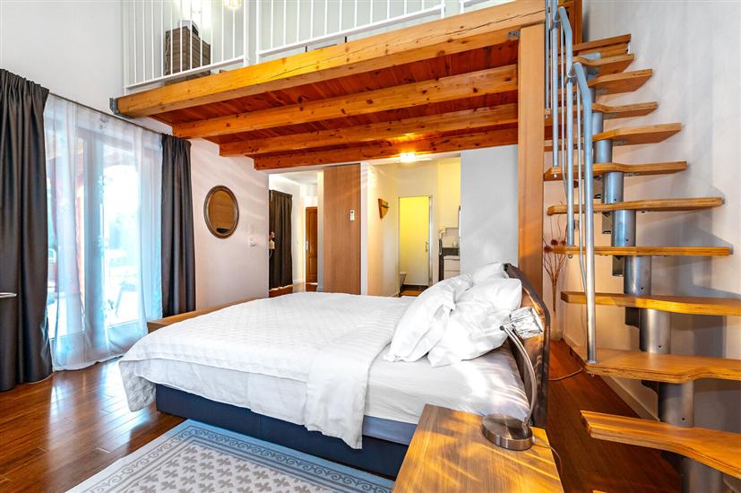 House K1, for 8 persons