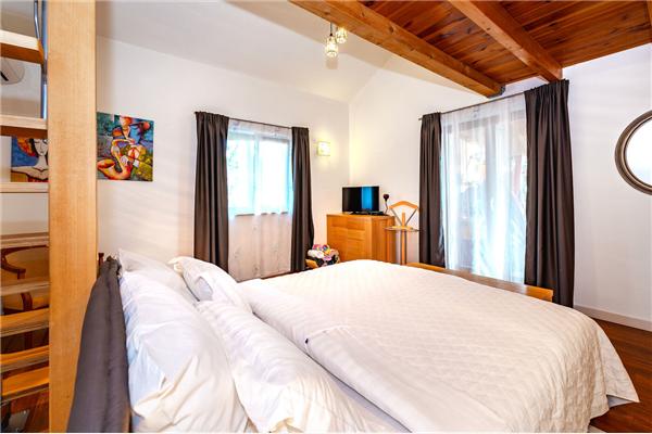 House K1, for 8 persons