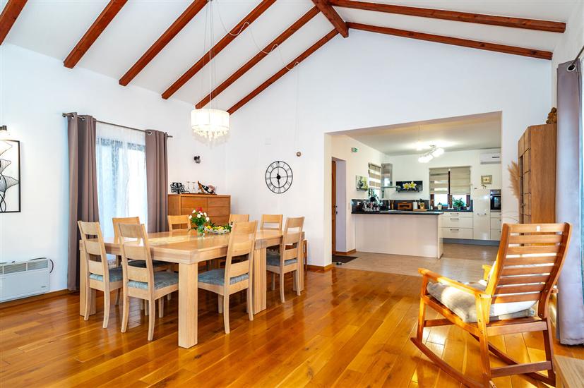 House K1, for 8 persons