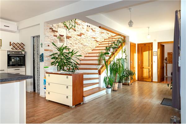 House K1, for 8 persons