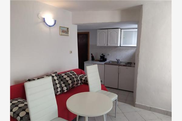 Apartment A2, for 3 persons