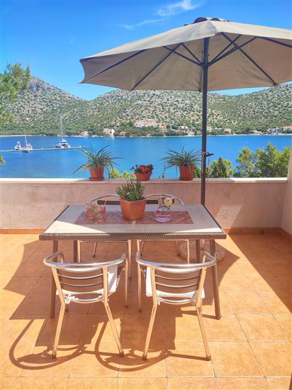 Apartment A1, for 4 persons