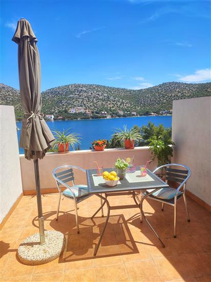 Apartment A2, for 2 persons