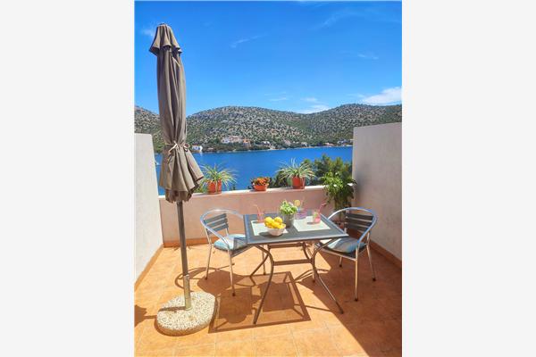 Apartment A2, for 2 persons