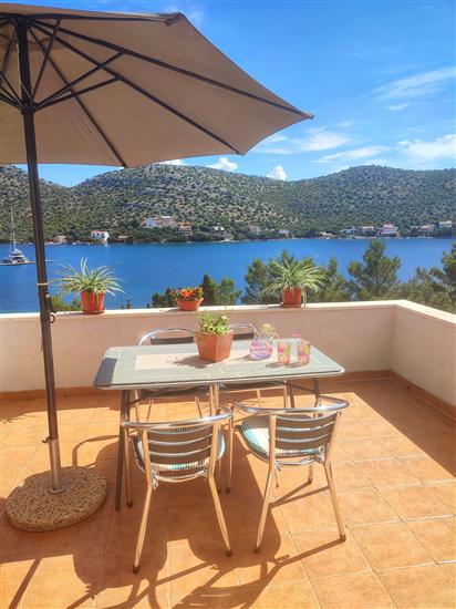 Apartment A3, for 4 persons